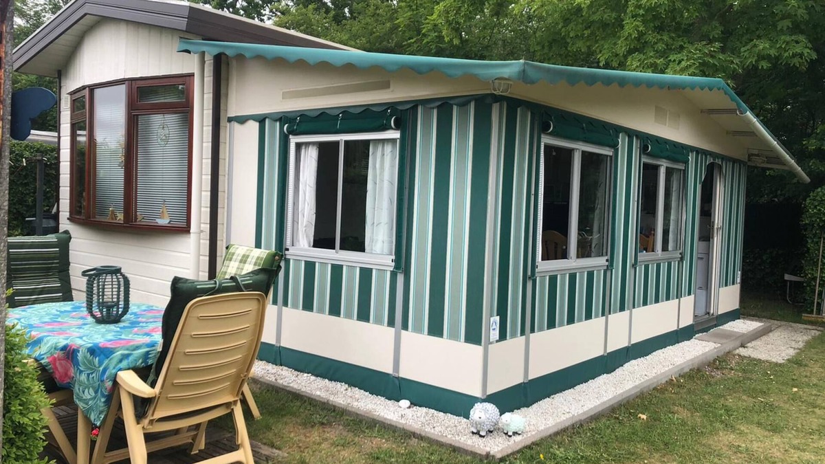 De Cocksdorp Ski Chalet | 5 star accommodation Texel