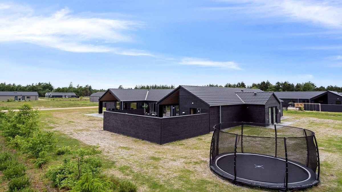 Vejers House | 5 star holiday home in Vejers Strand
