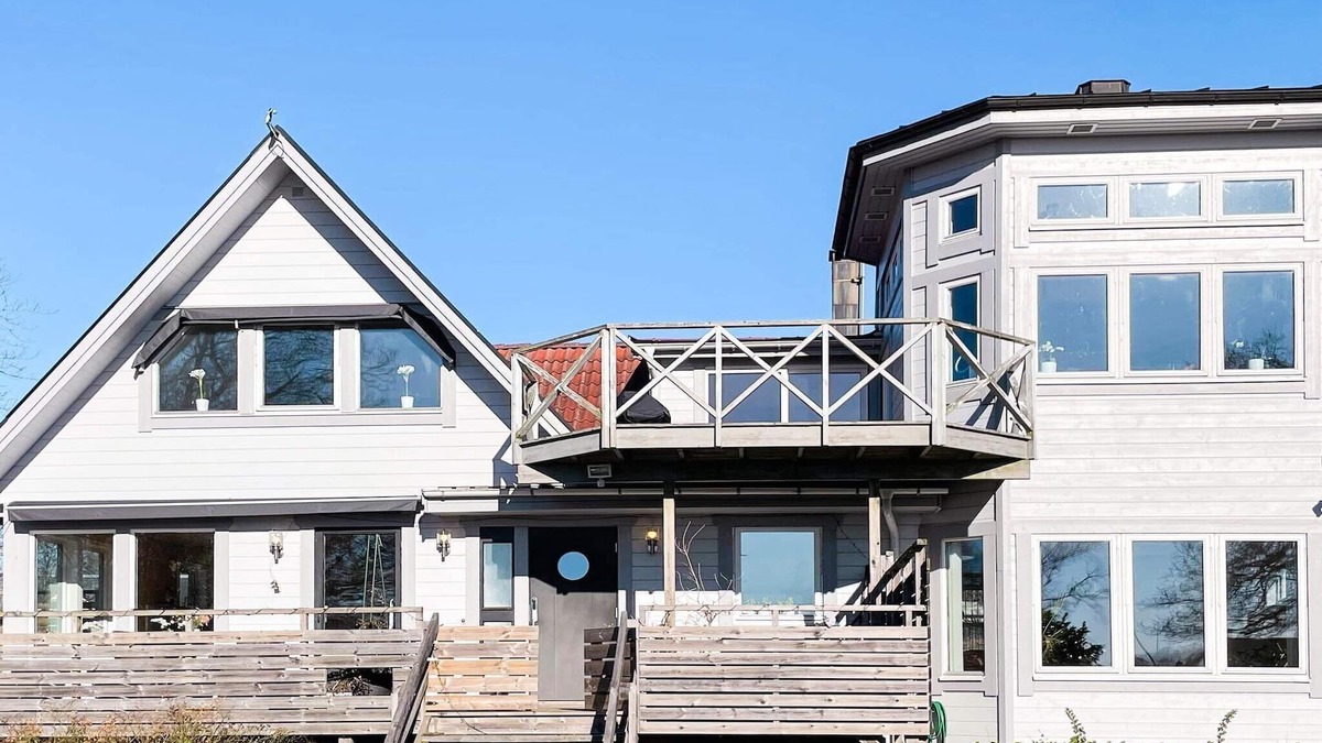 Ronneby House | 5 star holiday home in Ronneby