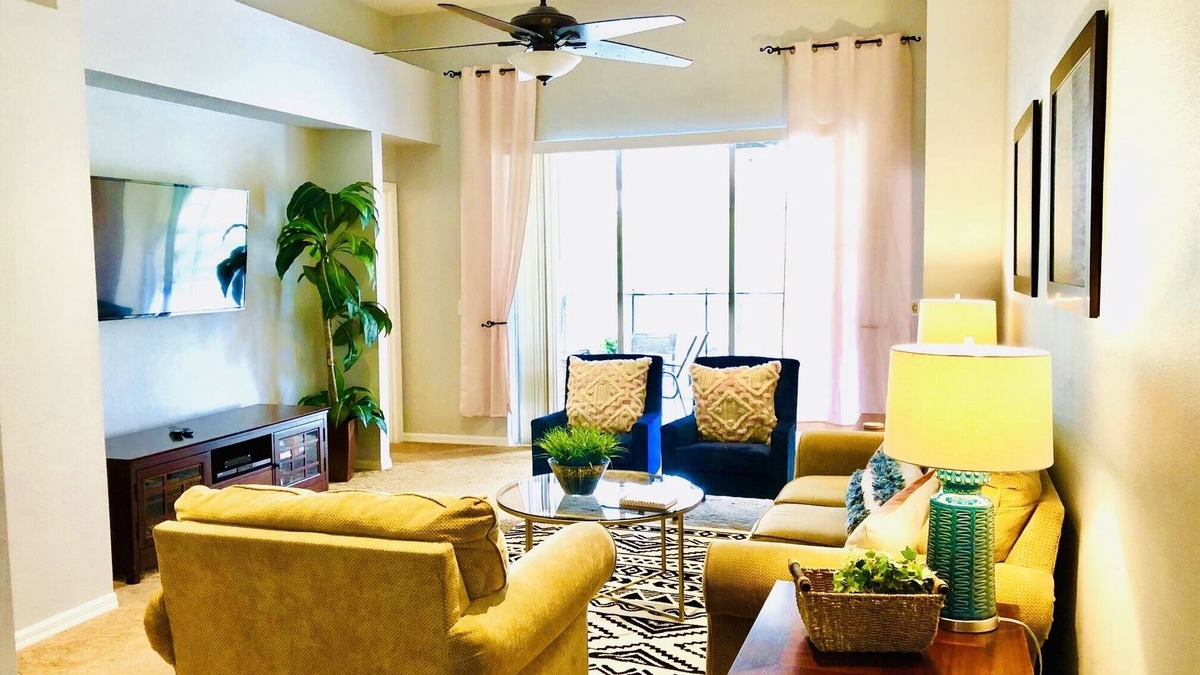 Calabay Parc House | 5 Stars-Modern & Beautiful-Relaxing & Fun*15Min.Disney*WiFi*GameRoom*HotTub*Pool