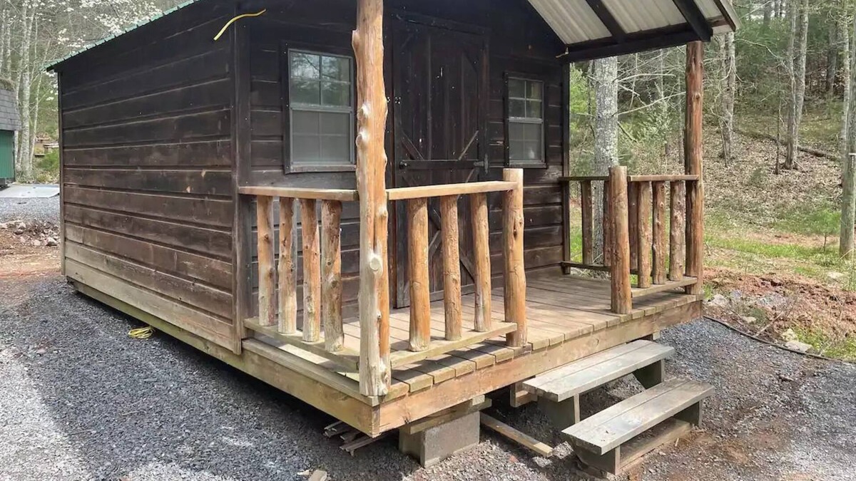 Glace Cabin | 50 Acre Camp Retreat Near Moncove Lake, Sleeps 12+