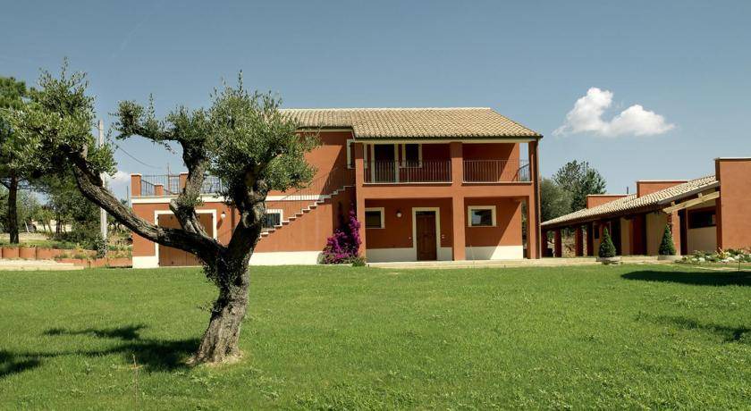 Castilenti House | 50 m² Farmhouse ∙ 2 bedrooms ∙ 6 guests