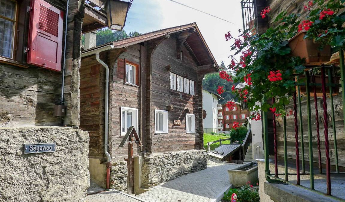 Visperterminen Apartment | 50 m² Apartment ∙ 3 bedrooms ∙ 5 guests