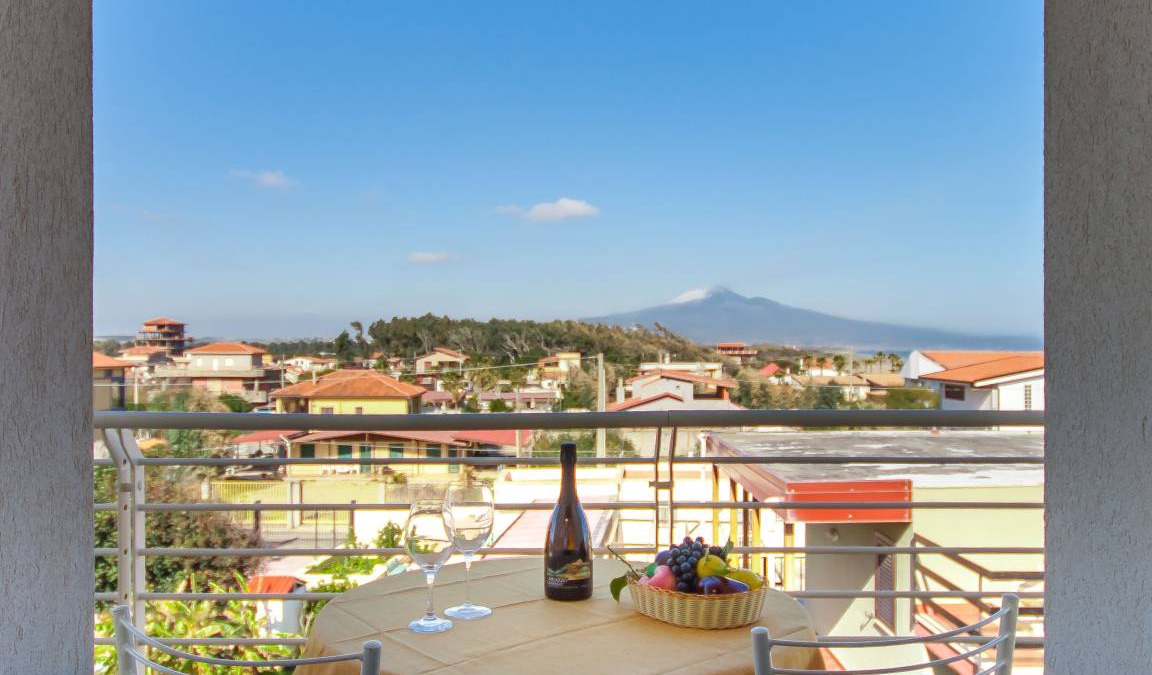 Agnone Bagni Apartment | 50 m² Apartment ∙ 1 bedroom ∙ 4 guests