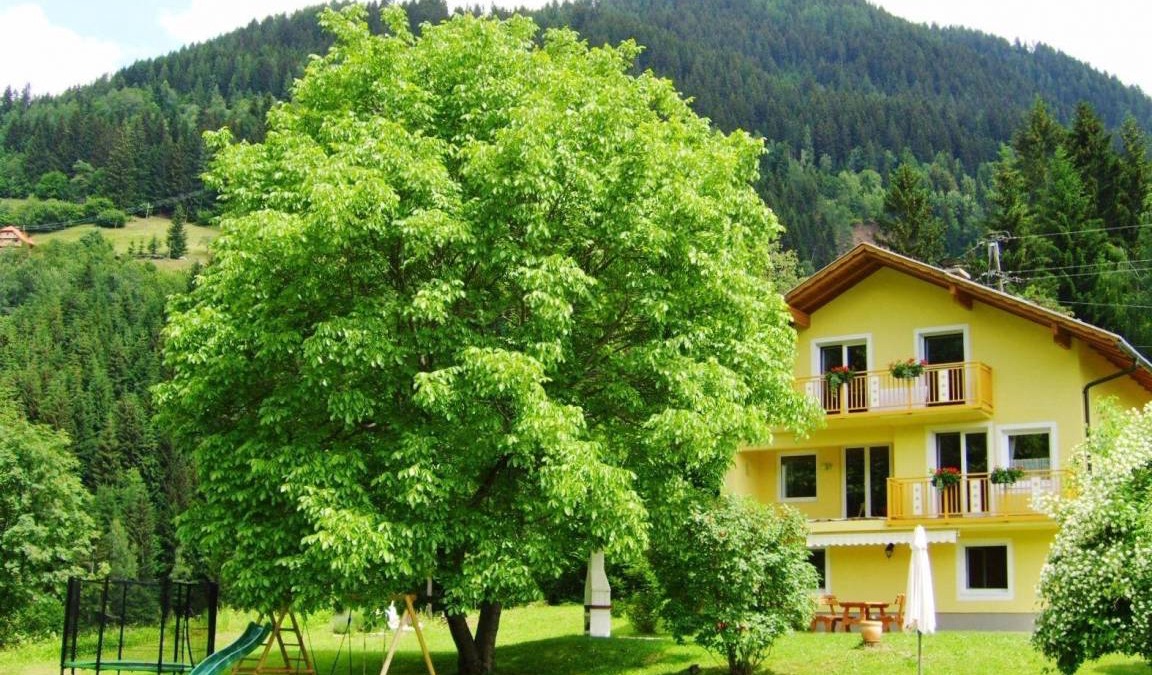 Feld am See Apartment | 50 m² Apartment ∙ 2 bedrooms ∙ 4 guests