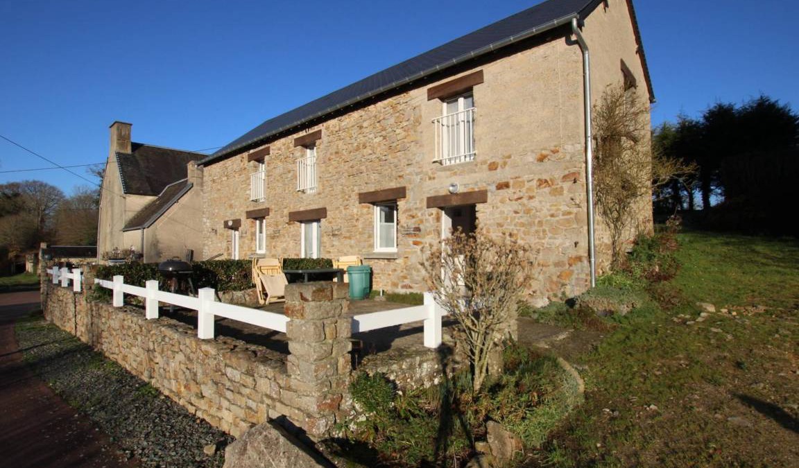 Angoville-sur-Ay Cottage | 50 m² Cabin ∙ 2 bedrooms ∙ 4 guests