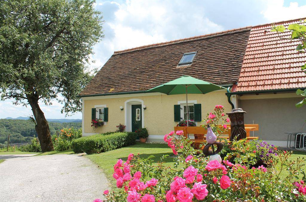Eichkogl House | 50 m² House ∙ 1 bedroom ∙ 2 guests