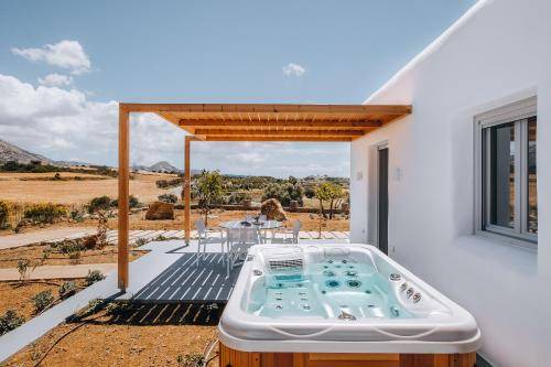 Naxos Cabin | 50 m² Lodge ∙ 2 bedrooms ∙ 5 guests