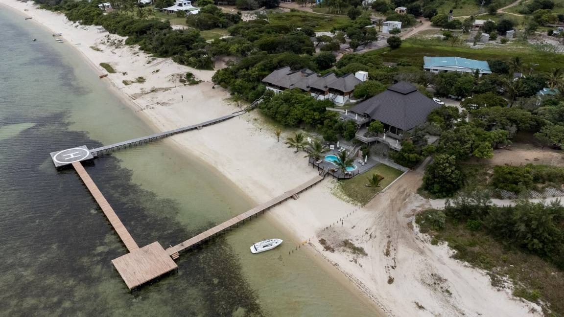 Praia do Bilene Cabin | 50 m² Lodge ∙ 2 guests