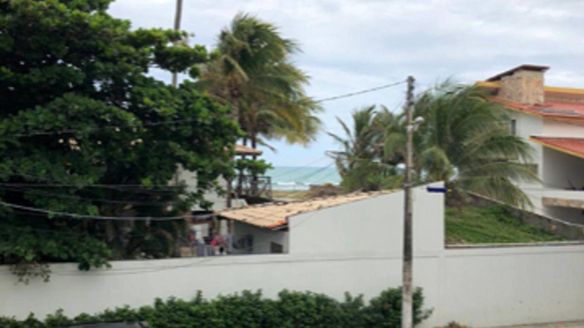 Barra Mar House | 50 meters from the best beach in Brazil!