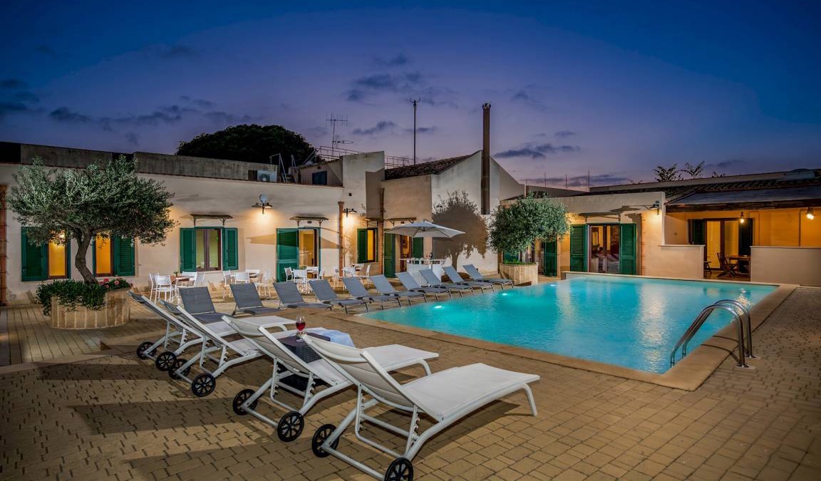 Digerbato Villa | 500 m² Villa ∙ 7 bedrooms ∙ 16 guests