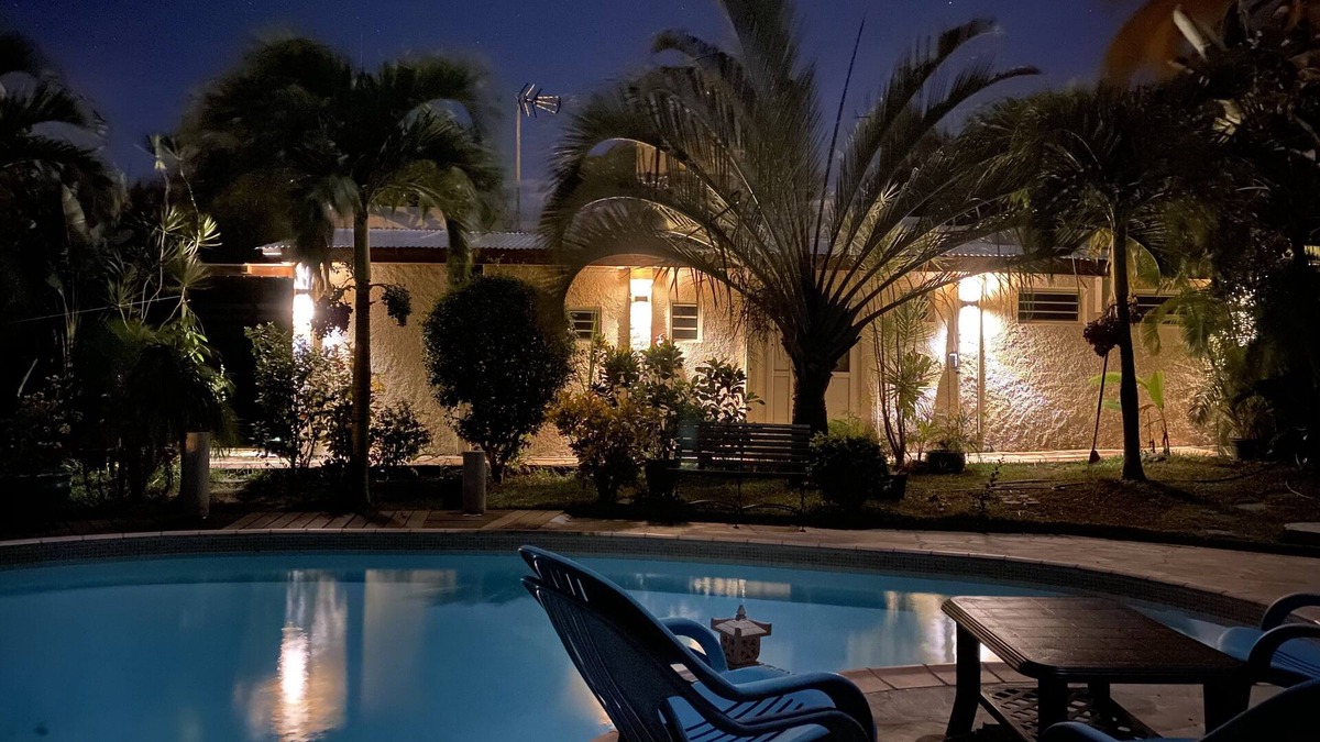 Cap Champagne Villa | 500m from the beach: VILLA in ST GILLES (BOUCAN CANOT) + optional bungalows
