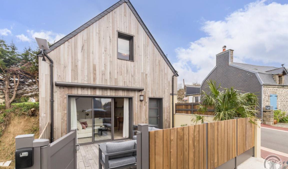 Surtainville House | 51 m² Gîte ∙ 1 bedroom ∙ 2 guests