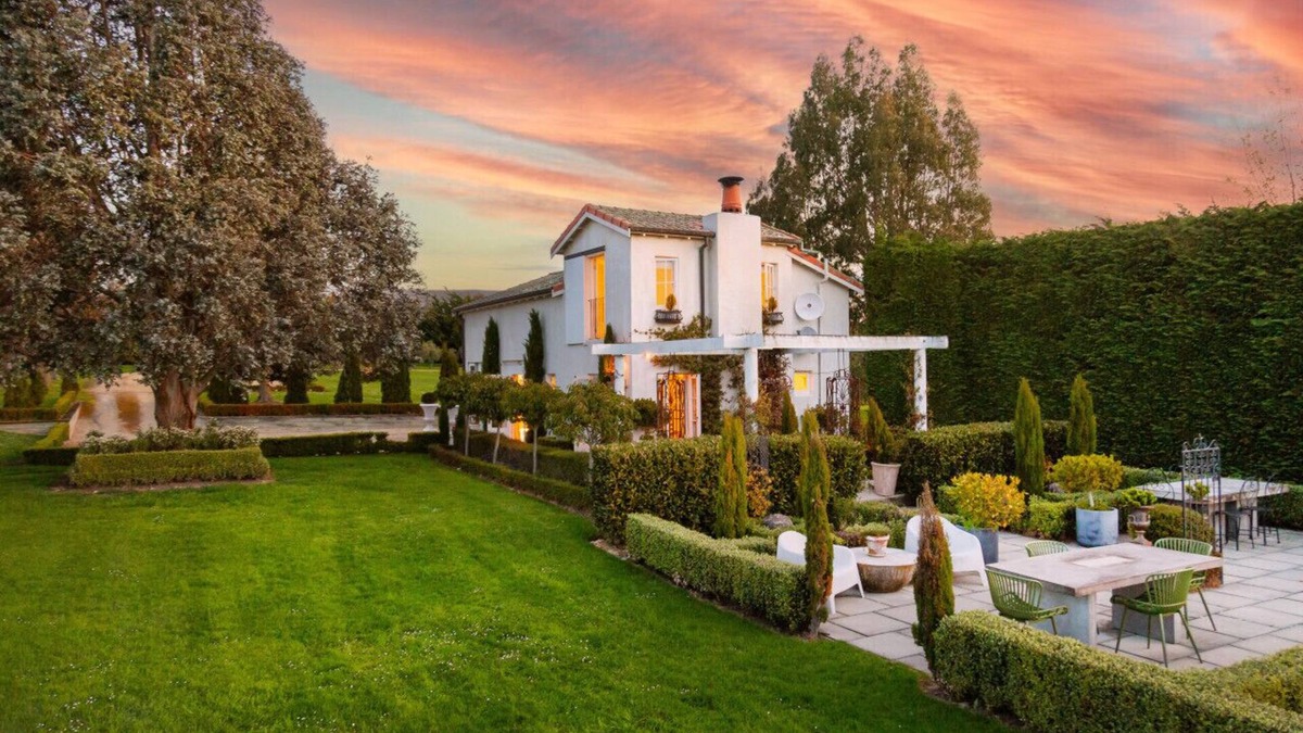 Dyerville House | 51 Southdown, Martinborough