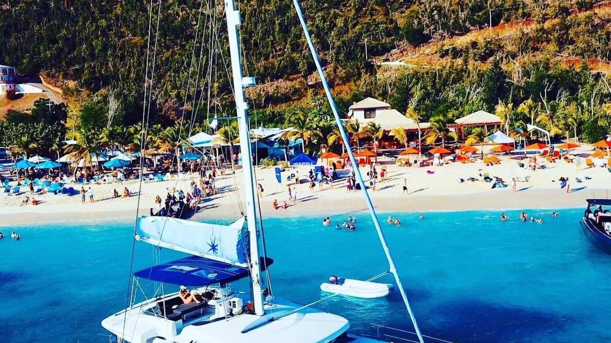 Wickhams Cay 1 Boat Rental | 52 Feet 2020 Lagoon Catamaran (6 bedroom/6 Bath + single cabin with bath)
