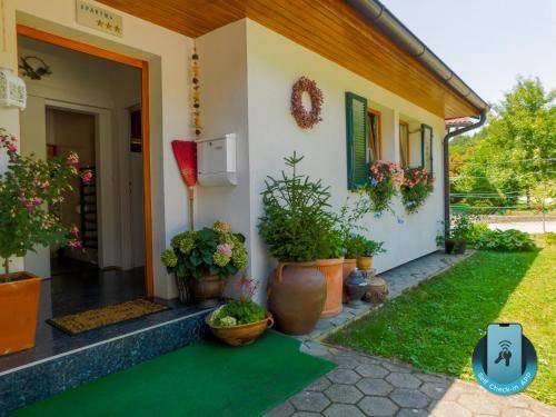 Ptuj House | 52 m² House ∙ 2 bedrooms ∙ 4 guests