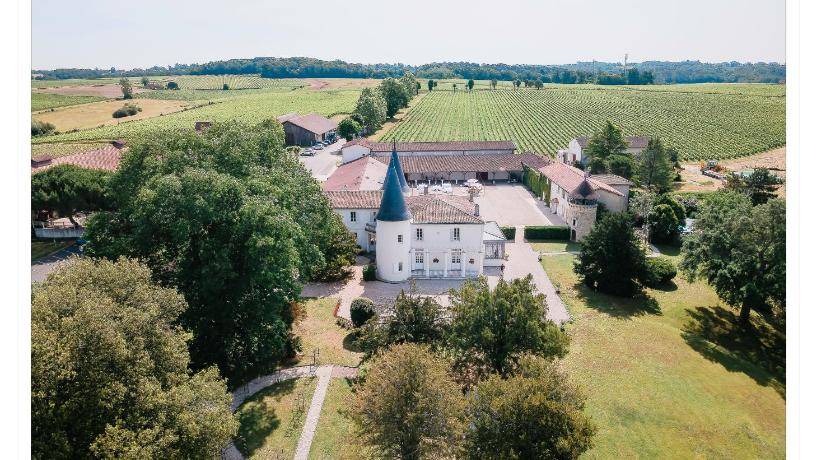 Lignan-de-Bordeaux House | 530 m² House ∙ 6 bedrooms ∙ 13 guests