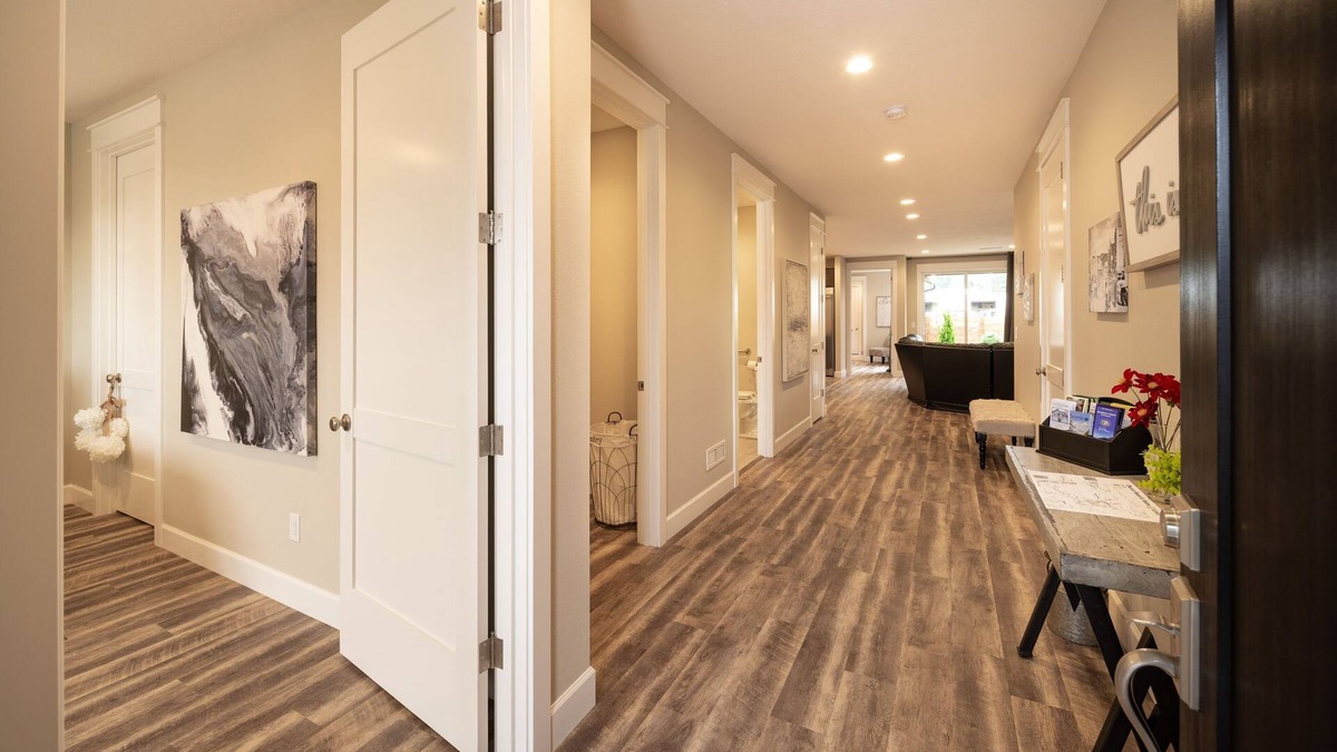 Woodland House | 534 Brand New, Luxury, Private, ADA accsessible Home Rental - 3 minutes off I-5