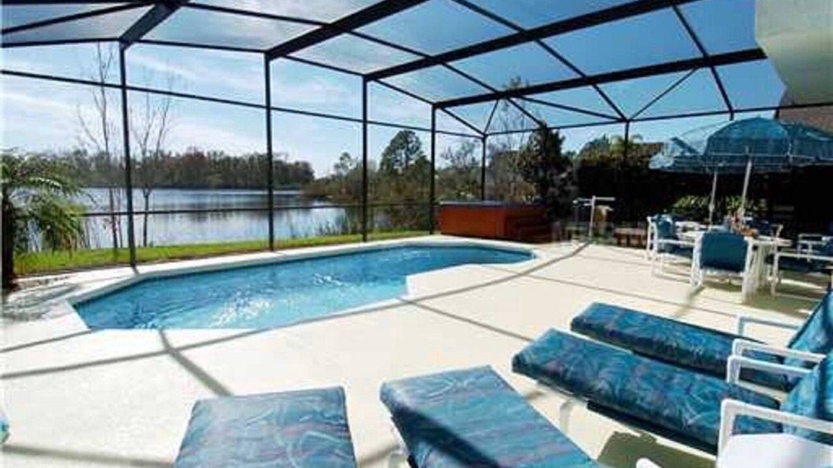 Thousand Oaks Villa | 534 - Stunning 4 Bedroom Home with South Facing Pool, Hot tub and Water View