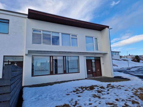 Stykkisholmur Apartment | 55 m² Apartment ∙ 1 bedroom ∙ 4 guests