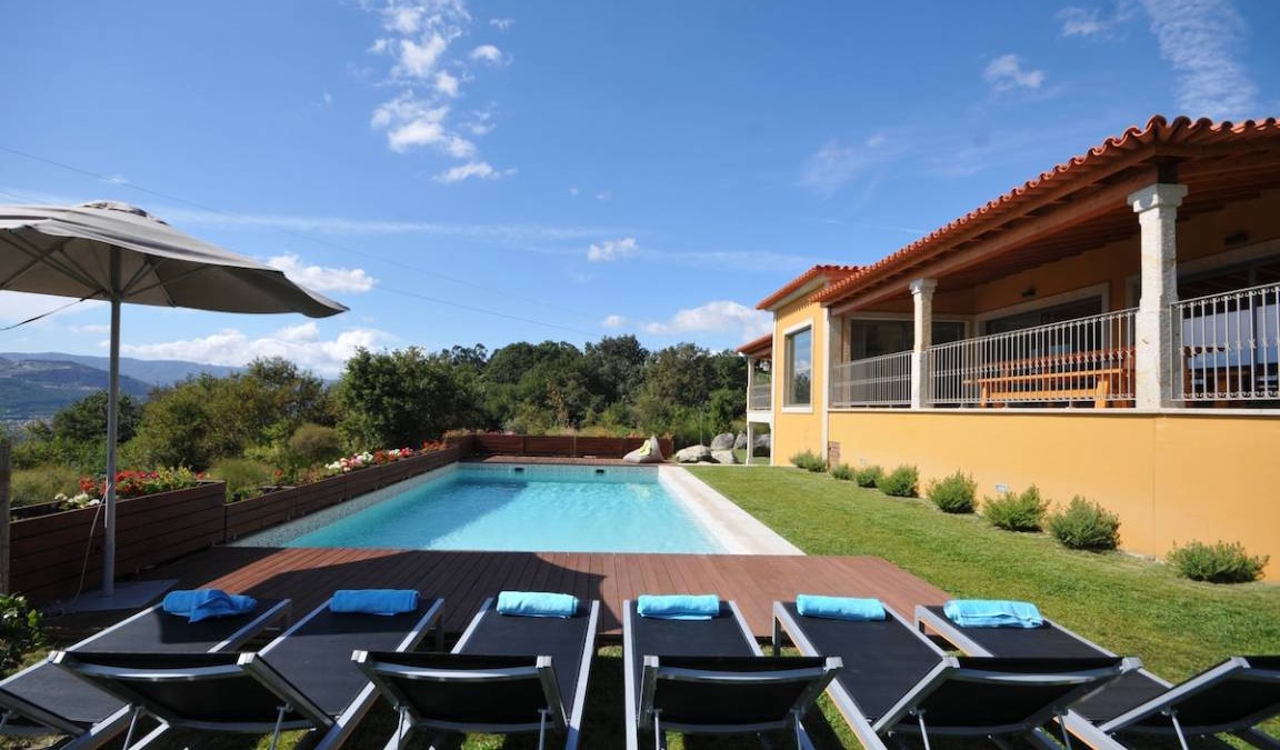 Calheiros Villa | 560 m² Villa ∙ 4 bedrooms ∙ 8 guests
