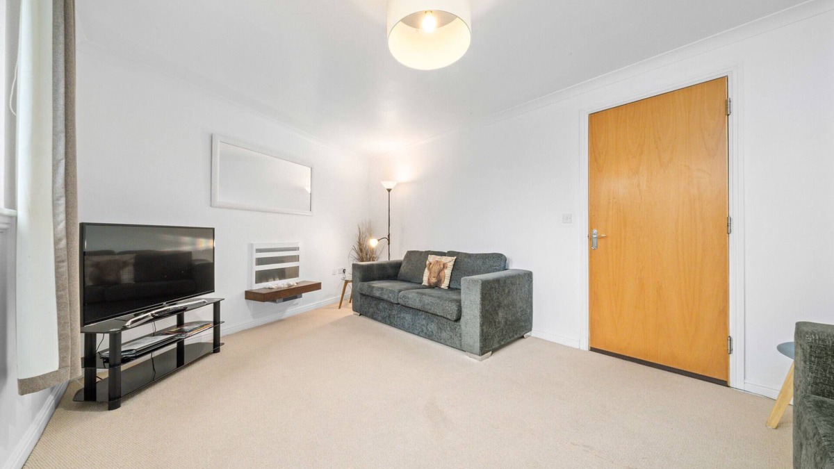 Ellemford Apartment | 578/2 Gorgie Road