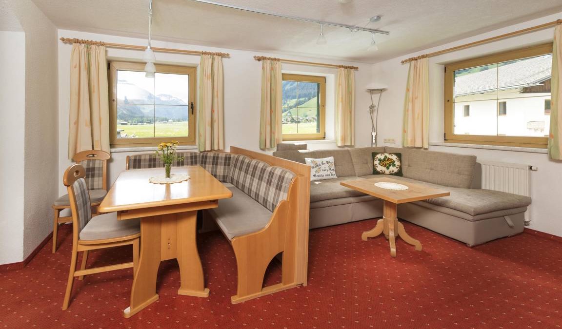 Bach Apartment | 58 m² Apartment ∙ 1 bedroom ∙ 5 guests