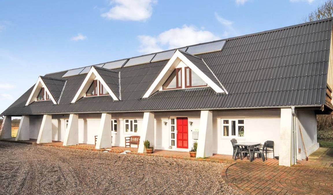 Logstor House | 588 m² House ∙ 1 bedroom ∙ 20 guests