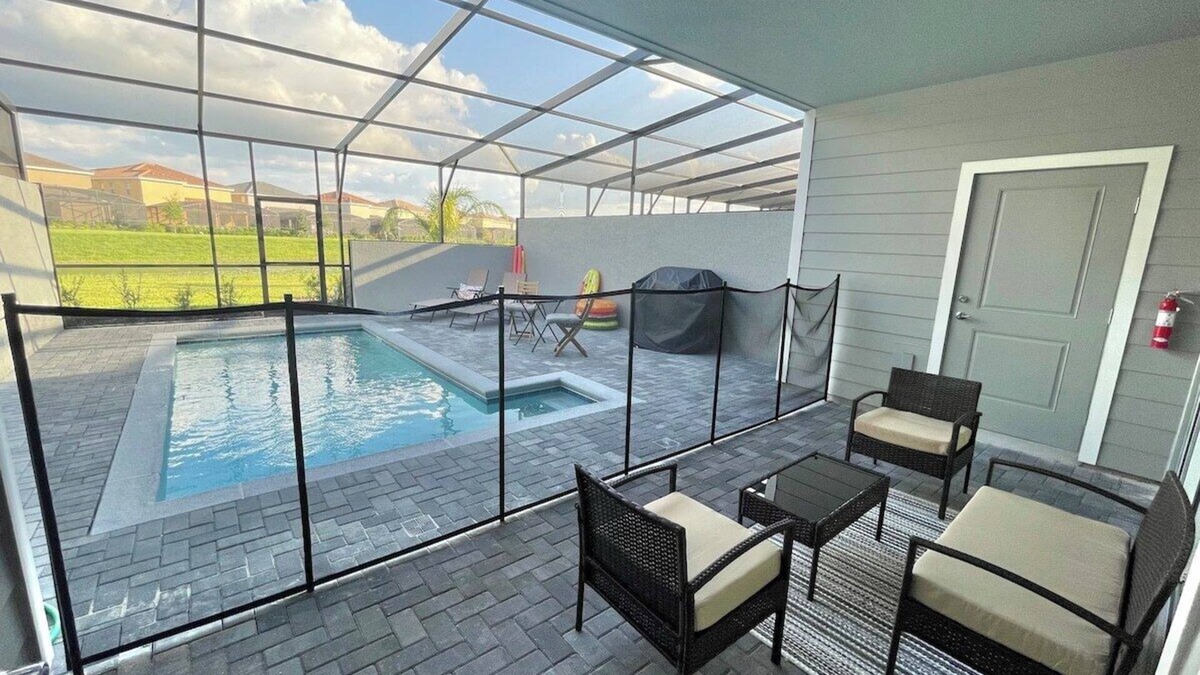 Loughman House | 5bd 4.5bth Resort Villa w/Pool★20mins to Disney
