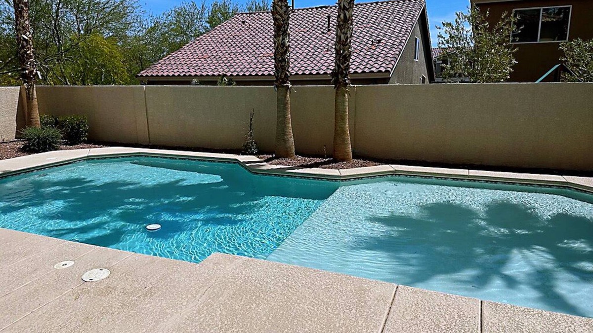 Arden House | 5BD/4BA, King bed, private pool, foosball & pool table, and few miles to strip