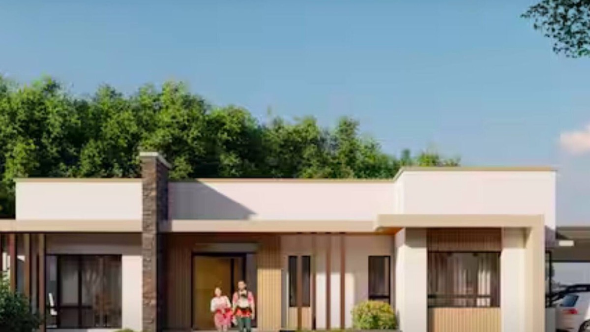 Roxas City House | 5BR House with Centralized AC, Backyard & Office