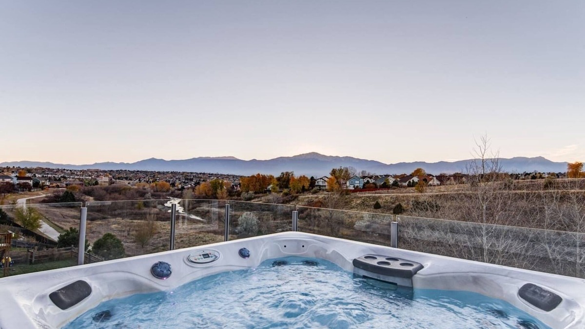 Northeast Colorado Springs Cottage | 5BR Mtn Views Family Getaway HOT TUB