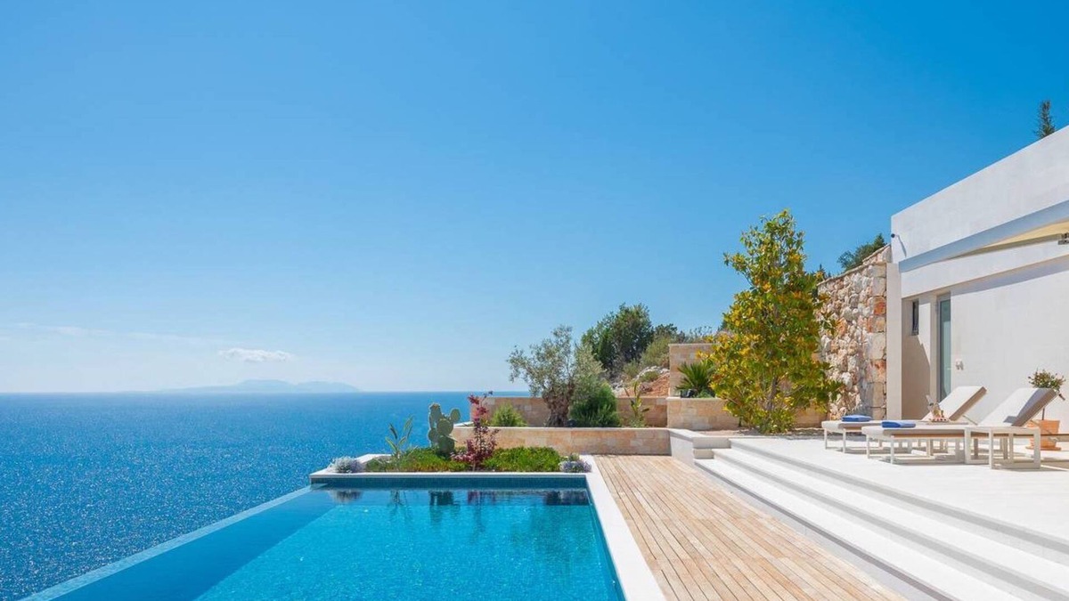 Jelsa Villa | 5BR Seafront Villa Sanctuary with Infinity Pool