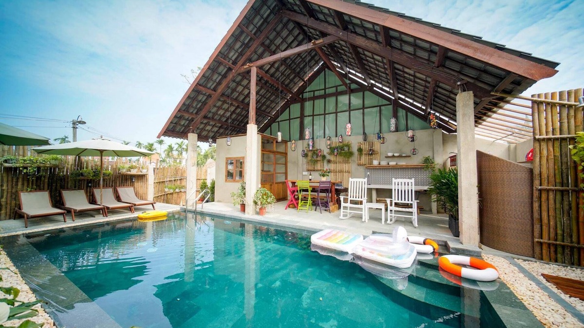 Cam Chau Villa | 5mins to old town & beach! Private family villa w/Pool - B.fast inc.