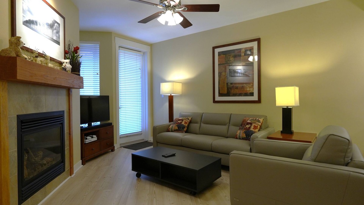 Winter Park Condo | 5th-Floor With Beautiful Views Full Kitchen Elegant New Italian Sleeper Sofa