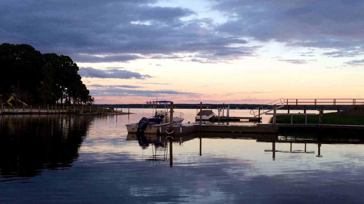 Aquebogue Cottage | 5th of 6 Premier Waterfront Vacation Rentals on Long Island NY in Wine Country of Famed North Fork