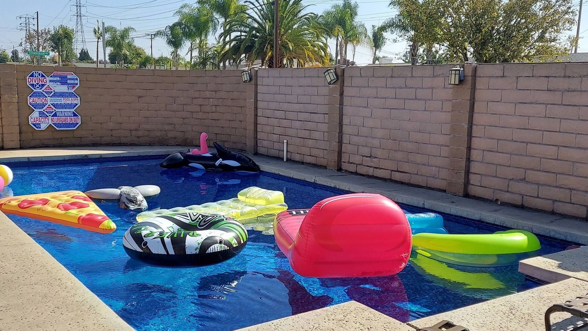 Southwest Anaheim House | 6,500/Month– Ideal for Corporate Housing, Insurance Claims, Relocation Stays