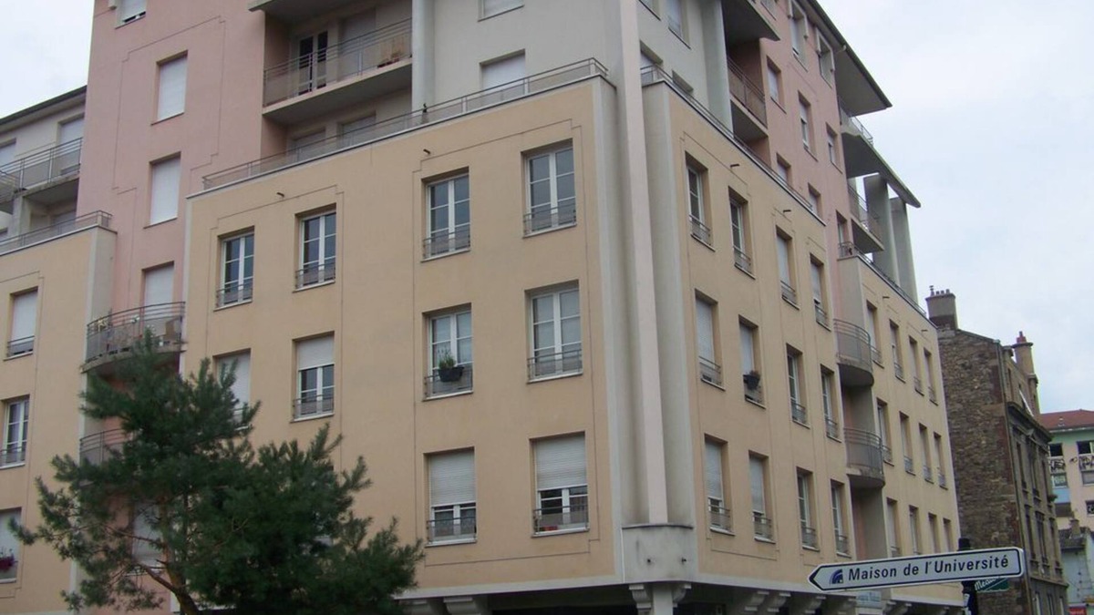 Centre Deux Apartment | 6 BED APARTMENT