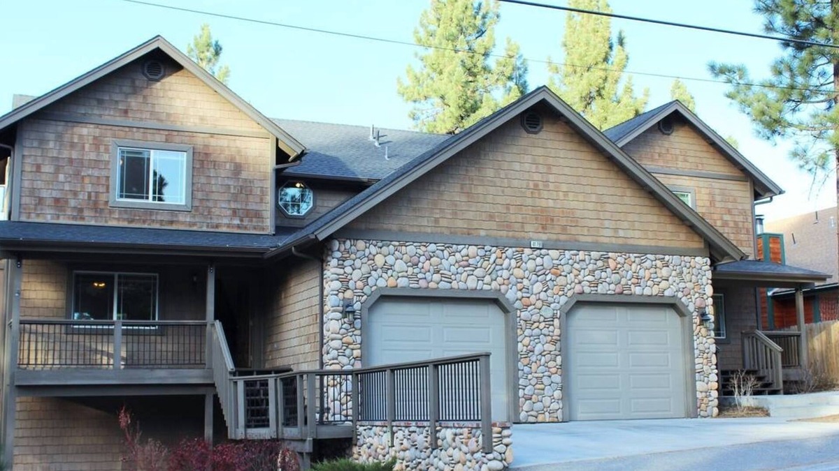 Summit Estates Condo | 6 bedroom accommodation in Big Bear Lake