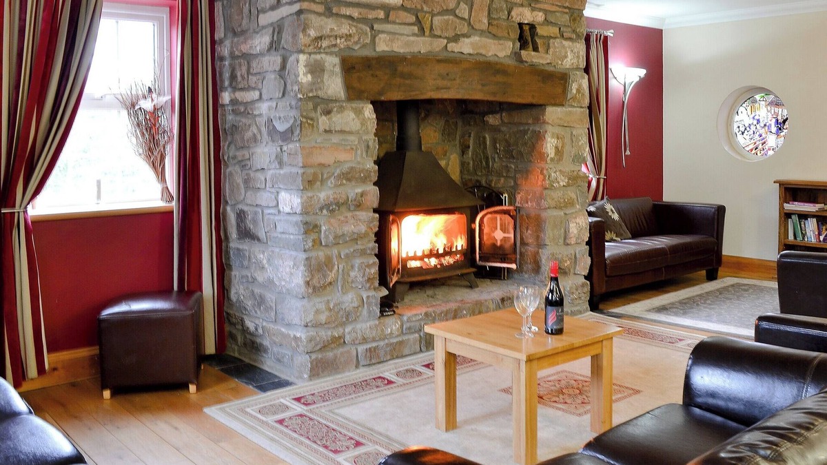 Ferryside Cottage | 6 bedroom accommodation in Ferryside