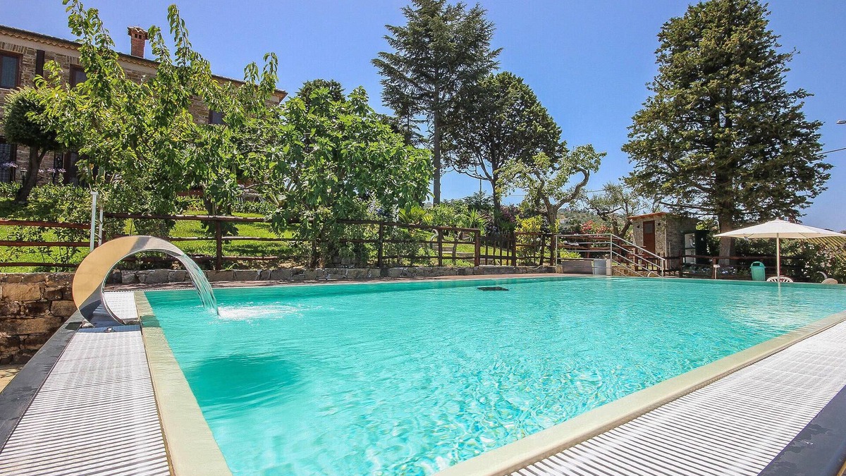 Perdifumo House | 6 bedroom beautiful home in Perdifumo