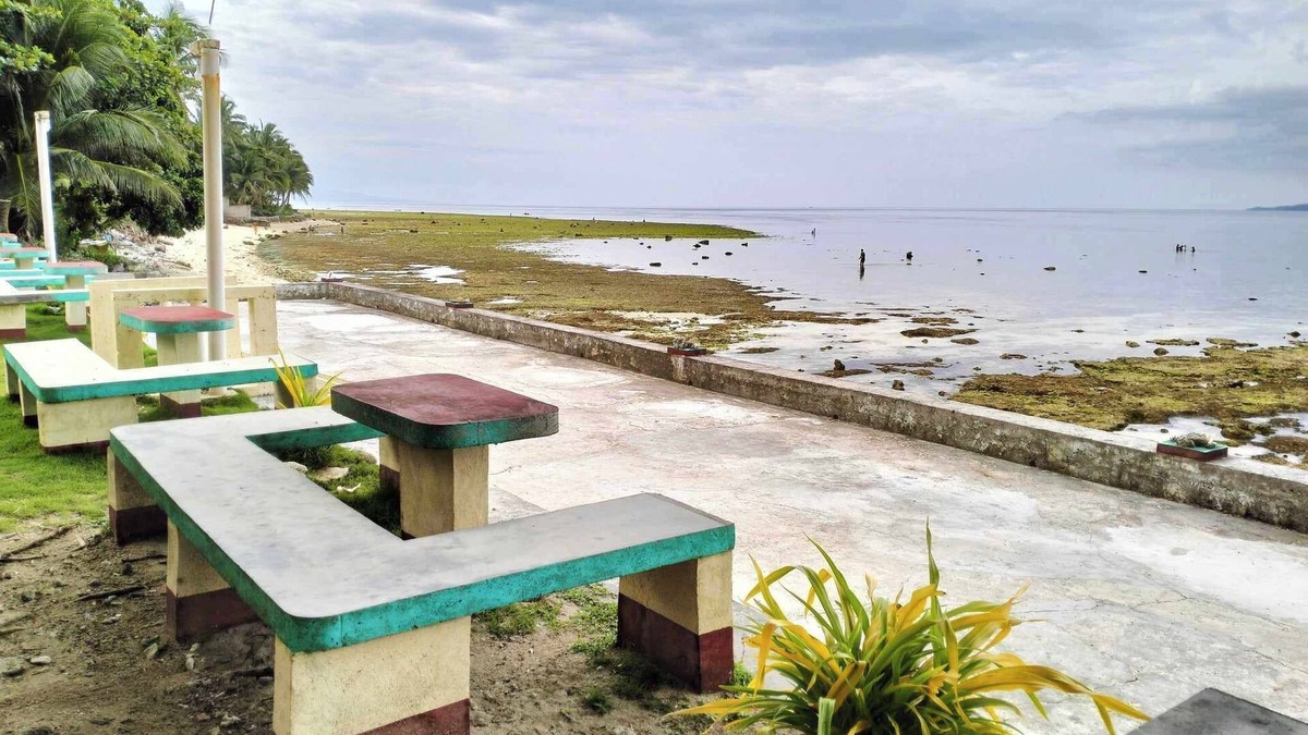 Capul Cabin | 6-bedroom lodge in charming Island Municipality of Capul with AC
