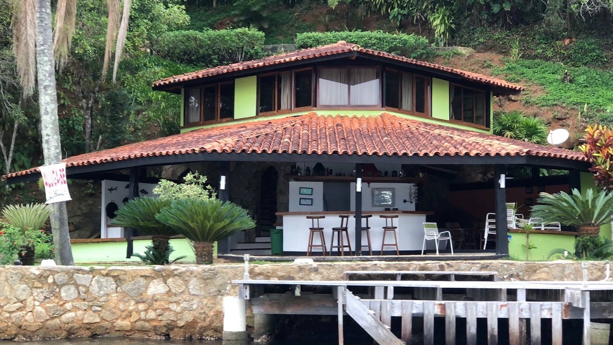 Mambucaba House | 6 Bedroom Private vacation home in Angra dos Reis