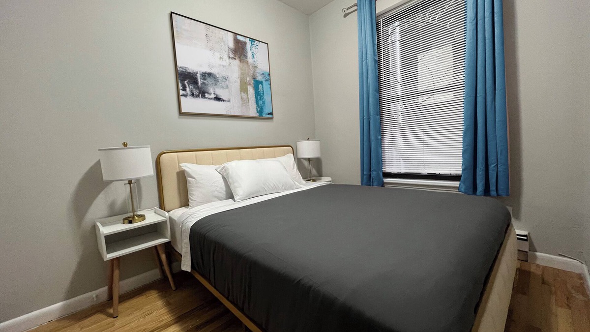 Central Park West Apartment | 6 Beds UWS Steps from Museum/Central Park