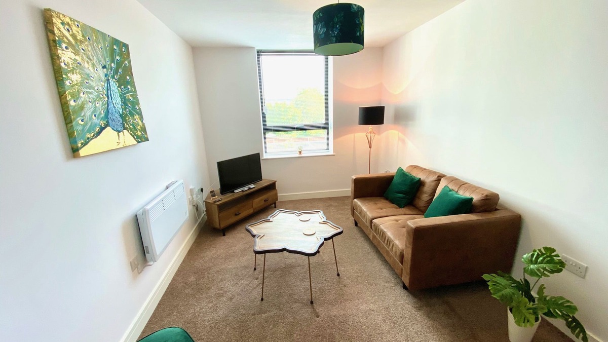 Stafford Apartment | 6 Friars House, Town Centre, Stafford