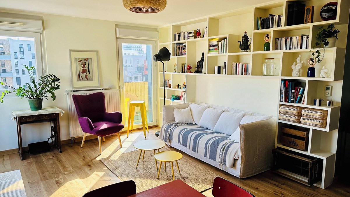 Saint-Ouen Apartment | 6 guests in the heart of Les Docks de Saint-Ouen