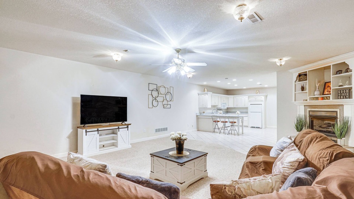 Lima Apartment | 6 Mi to Town: Peaceful Lima Home!