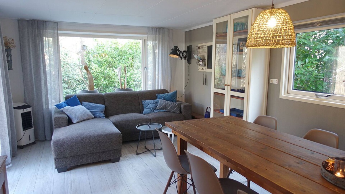 Raalte Ski Chalet | 6 Pers. chalet at 5-star family campsite Krieghuusbelten.