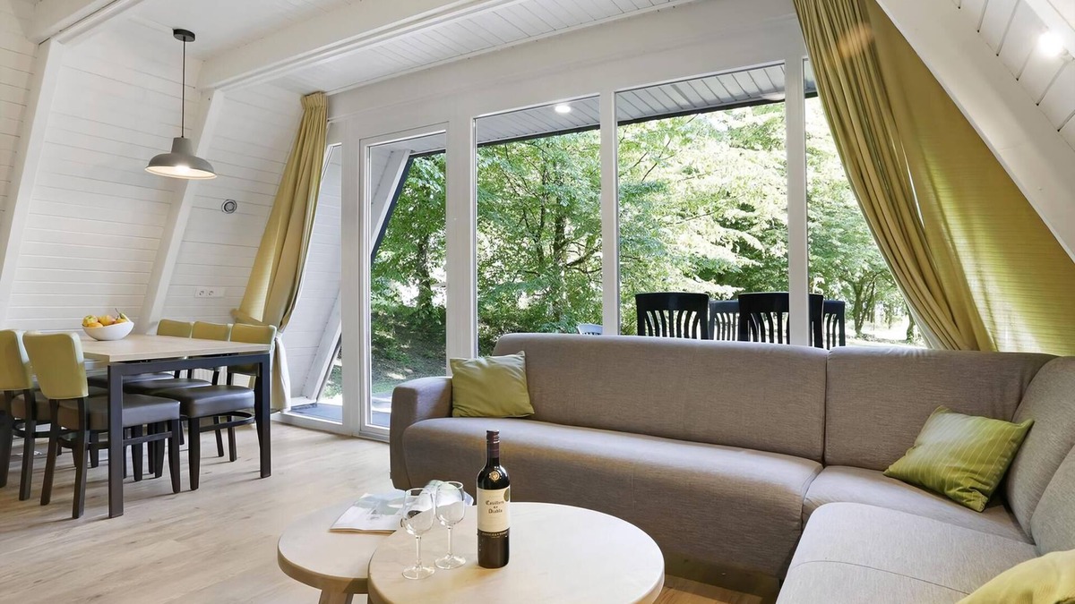 Kell am See House | 6-person bungalow in the holiday park Landal Hochwald