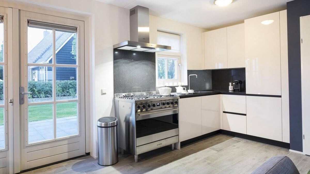 Wesselerbrink House | 6-Person Farm House in Kamperland